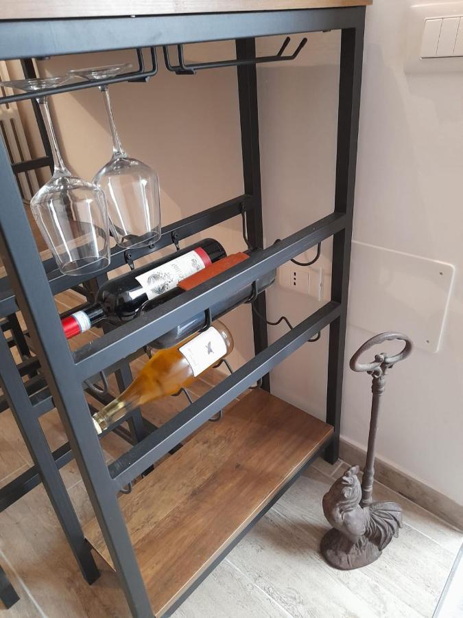 In Vino Veritas Sulmona Luaran gambar